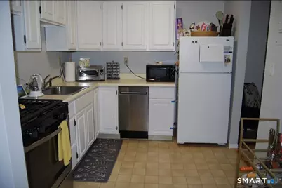 67 East Broadway #D, Milford, CT 06460 - Photo 3