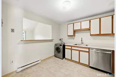 1231 Washington Street #12, Middletown, CT 06457 - Photo 17
