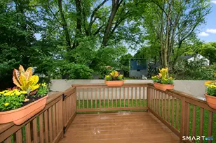 13 Colonial Village, Shelton, CT 06484 - Photo 17