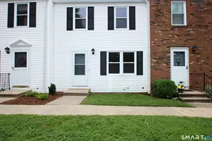 13 Colonial Village, Shelton, CT 06484 - Photo 3