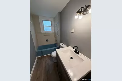 16 Fairview Street, Waterbury, CT 06710 - Photo 19