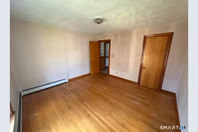 15 Woodbridge Avenue, East Hartford, CT 06108 - Photo 15