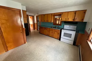 15 Woodbridge Ave, East Hartford, CT 06108 - Photo 13
