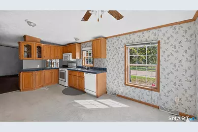 6 Circle Drive, Windham, CT 06256 - Photo 9