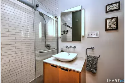 179 Scranton Street, New Haven, CT 06511 - Photo 15
