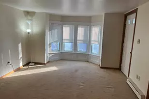 7 Golden Hill St, Bethel, CT 06801 - Photo 11