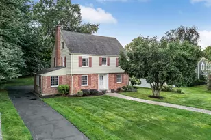 101 Ridgewood Rd, West Hartford, CT 06107 - Photo 1