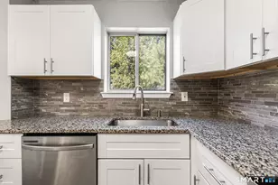 925 Oronoke Rd, Waterbury, CT 06708 - Photo 7