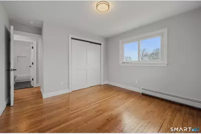 1092 Ocean Avenue, New London, CT 06320 - Photo 23