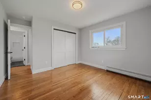 1092 Ocean Ave, New London, CT 06320 - Photo 23