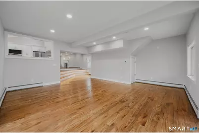 1092 Ocean Avenue, New London, CT 06320 - Photo 31