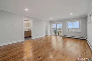1092 Ocean Ave, New London, CT 06320 - Photo 25