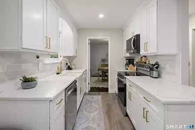 421 Chestnut Hill Road, Stamford, CT 06903 - Photo 7
