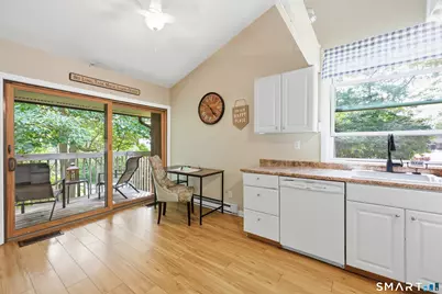 6-B Country Squire Drive #6B, Cromwell, CT 06416 - Photo 5