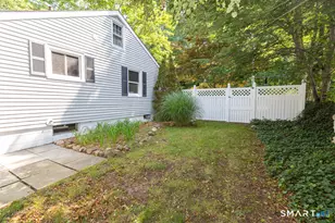 35 School House Rd, Old Saybrook, CT 06475 - Photo 3