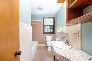 8 Old Pewter Ln, Wethersfield, CT 06109 - Photo 21