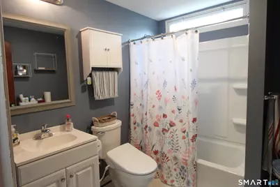 124 Columbia Street, New Britain, CT 06052 - Photo 15