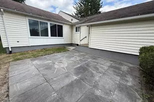 48 Center St, Watertown, CT 06795 - Photo 5