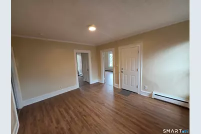110 Babcock Street #3rd flr, Hartford, CT 06106 - Photo 9