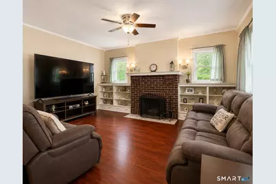 209 Camp Street, Meriden, CT 06450 - Photo 9