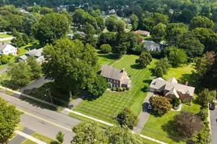 676 Ridge Rd, Wethersfield, CT 06109 - Photo 3