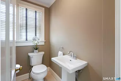676 Ridge Road, Wethersfield, CT 06109 - Photo 15