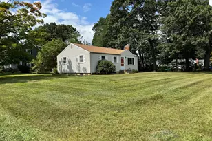 5 Highland Rd, Windsor Locks, CT 06096 - Photo 3