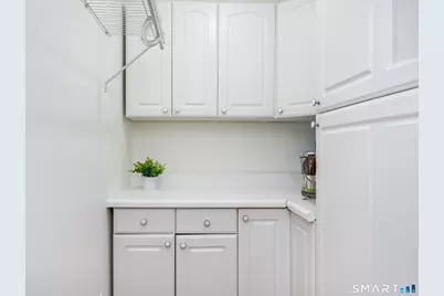 14 Buena Vista Street, Stamford, CT 06907 - Photo 11