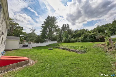22 Kingwood Place, New Britain, CT 06053 - Photo 33