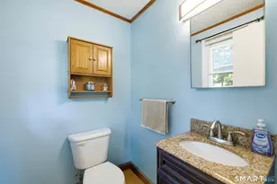 81 Warren Ave, Vernon, CT 06066 - Photo 15