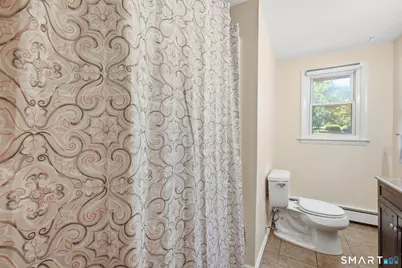 81 Warren Avenue, Vernon, CT 06066 - Photo 11