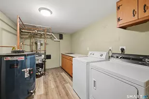 2 Sunnyside Ave, Danbury, CT 06811 - Photo 27
