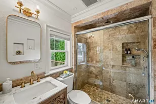 114 Webb Ave, Stamford, CT 06902 - Photo 13