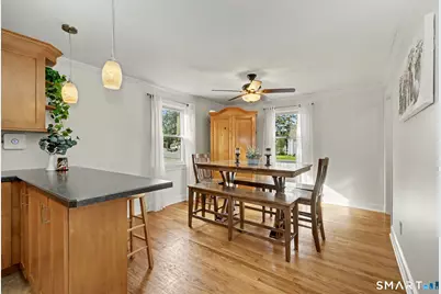 889 Wilcoxson Avenue, Stratford, CT 06614 - Photo 13