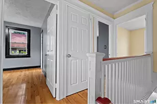 302 Dover St, Bridgeport, CT 06610 - Photo 15