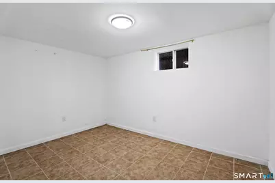 302 Dover Street, Bridgeport, CT 06610 - Photo 27