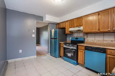 2 Craftwood Road #25, Waterbury, CT 06704 - Photo 9