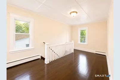 302 Lakeview Avenue, Waterbury, CT 06705 - Photo 3