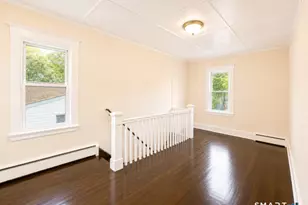 302 Lakeview Ave, Waterbury, CT 06705 - Photo 3