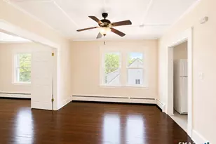 302 Lakeview Ave, Waterbury, CT 06705 - Photo 5