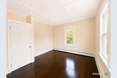 302 Lakeview Avenue, Waterbury, CT 06705 - Photo 15
