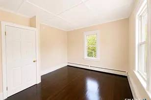 302 Lakeview Ave, Waterbury, CT 06705 - Photo 15