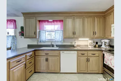 39 Fitch Hill Road, Montville, CT 06382 - Photo 21