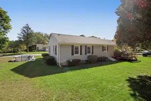 2 Rachel Dr, Thompson, CT 06255 - Photo 7