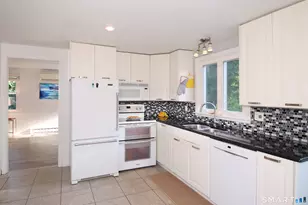 103 Old Salt Works Rd, Westbrook, CT 06498 - Photo 11