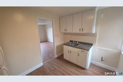 942 Wethersfield Avenue #3, Hartford, CT 06114 - Photo 9