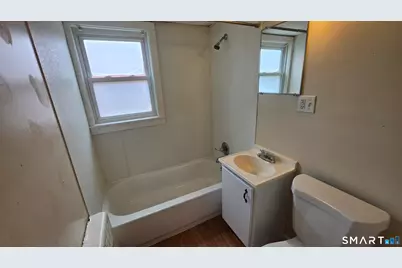 942 Wethersfield Avenue #3, Hartford, CT 06114 - Photo 15