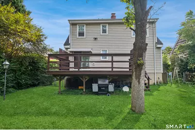 32 Hollow Wood Lane, Greenwich, CT 06831 - Photo 5