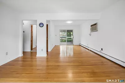 32 Hollow Wood Lane, Greenwich, CT 06831 - Photo 11