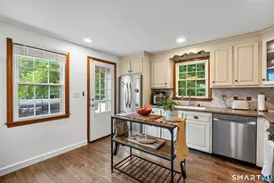 130 Rolling Hill Ln, Southington, CT 06489 - Photo 3